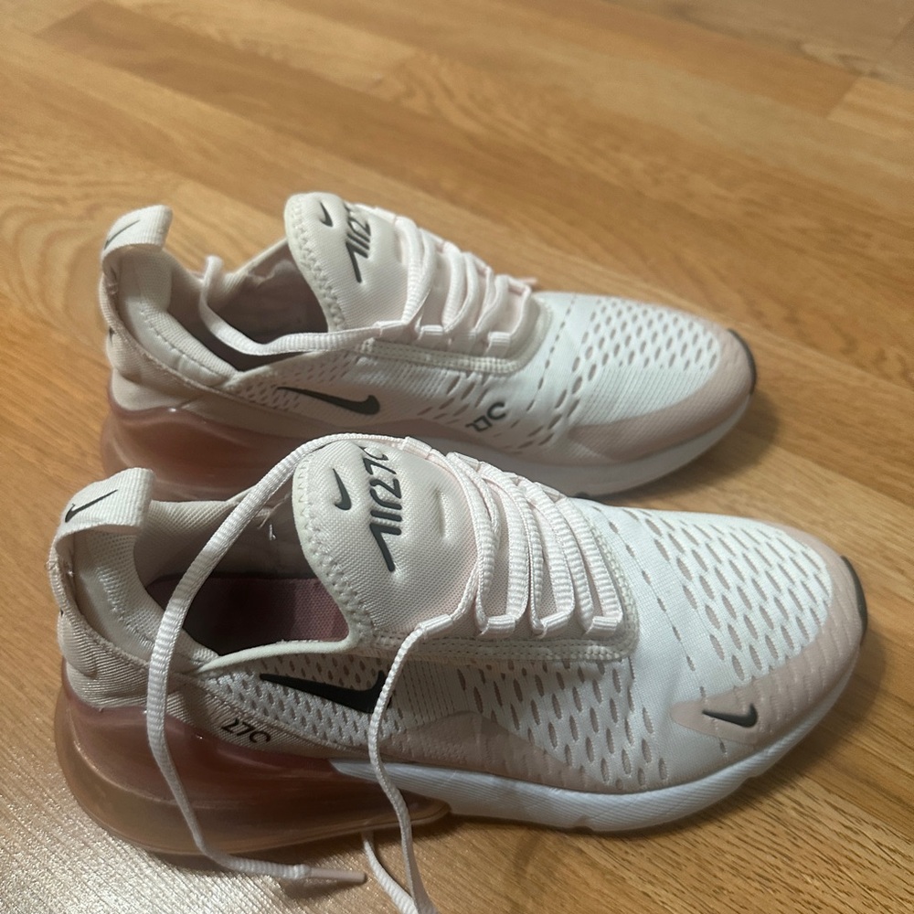 Nike Air Max 270 White and Pink Sneakers